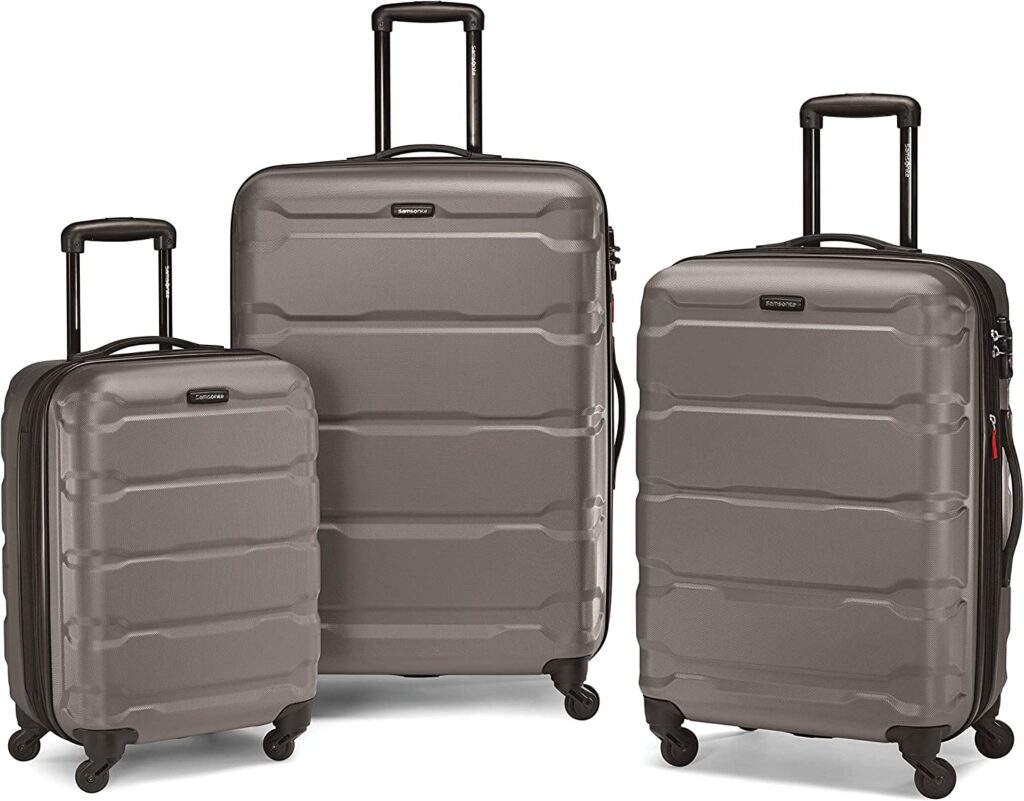 Samsonite Omni PC Hardside Expandable Luggage Set